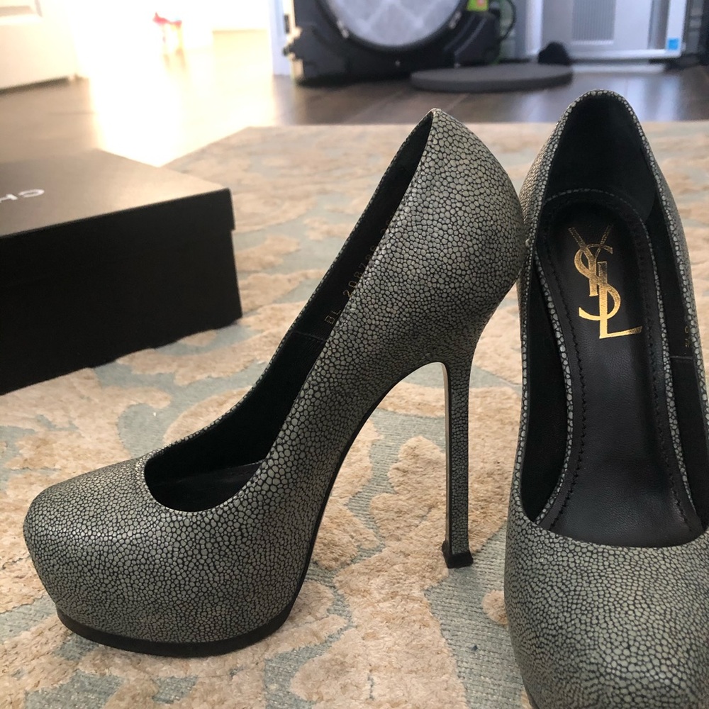 YSL Only worn twice